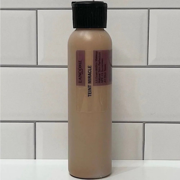 Lancôme Suede 1 (N) Teint Miracle Foundation - Picture 1 of 1